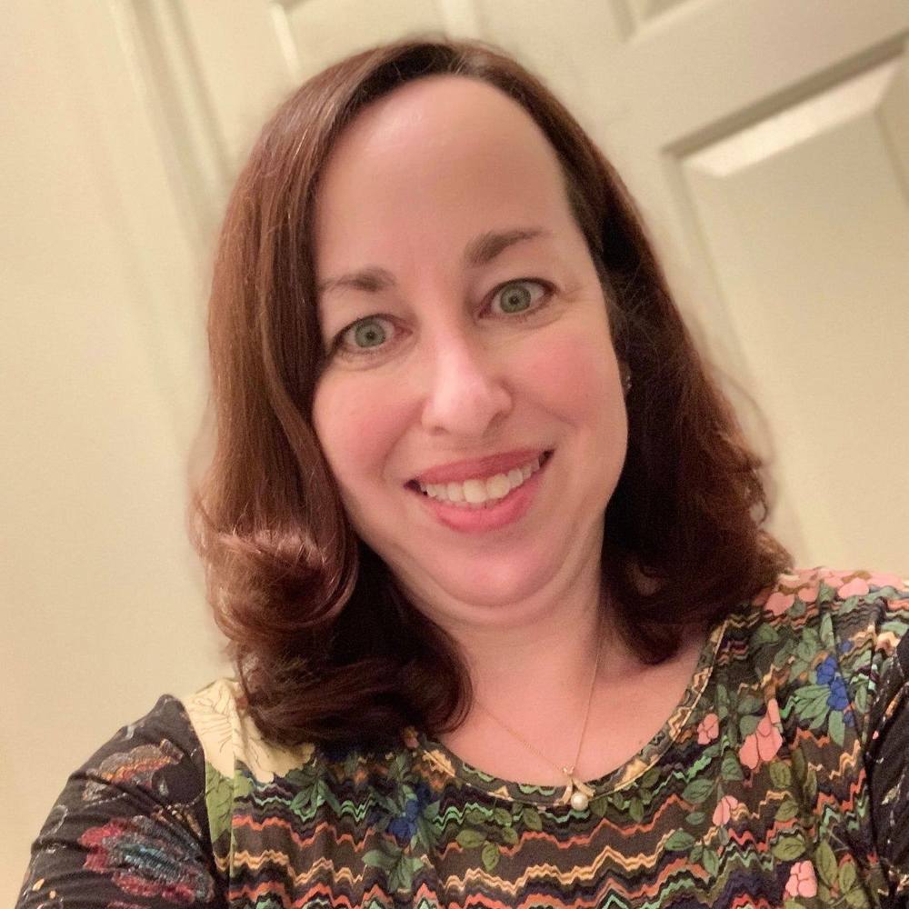 Meet your Posher, Lisa